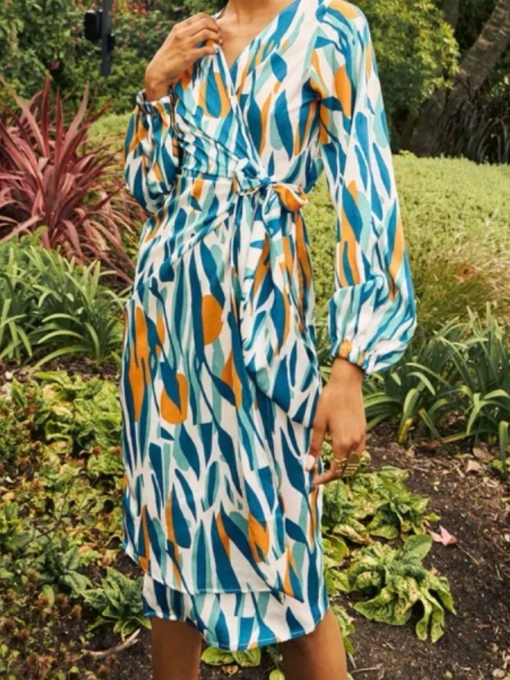 DIARRABLU Lala Long-Sleeve Wrap Midi Dress NWT
